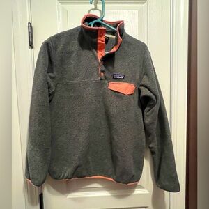 Patagonia Women’s Lightweight Synchilla Snap-T Pullover